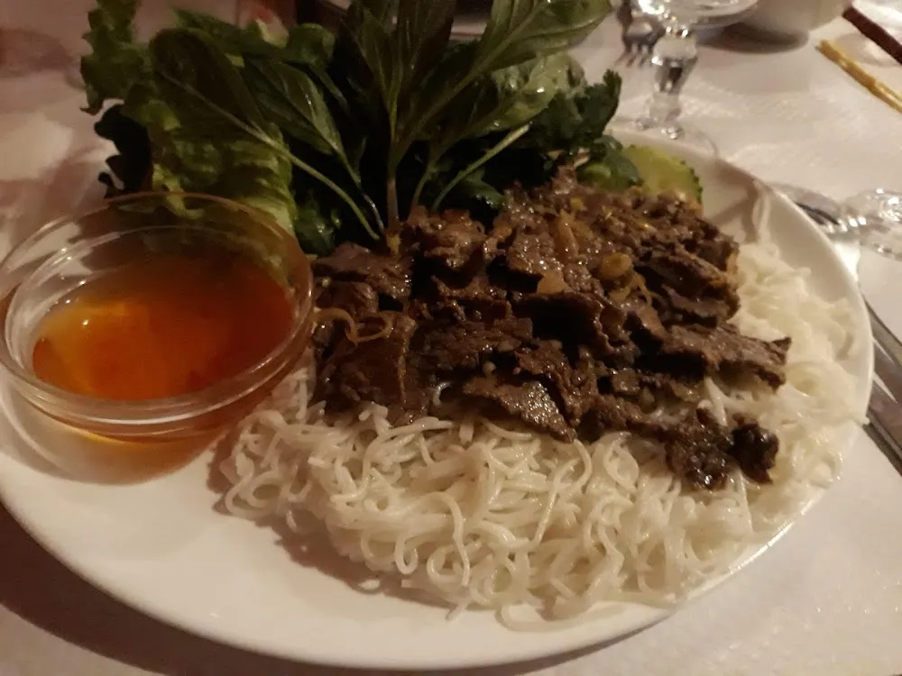 Bœuf Sauté Au Pâtes